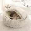 Penne per canili Caldo lungo peluche Letto per animali domestici Chiuso rotondo Cuscino per gatti Comodo sacco a pelo Nido Cuccia per piccoli 231202