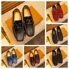 Stor storlek 38-46 Designer Mäns loafers Skor Bekväma platta casualskor Män som andas Slip-On Soft Driving Moccasins Zapatos de Hombre