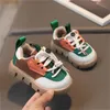 Scarpe da ginnastica per bambini da esterno Scarpe da ginnastica morbide e confortevoli per bambini Scarpe da ginnastica casual per bambini Colori assortiti Scarpe per bambini Scarpe sportive per ragazze da ragazzo di nuovo stile