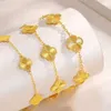 Braceuse de linge de luxe Bracelet Fashion Classic Four Leaf Clover Bracelet 999 Gold Gold Ladies Hundred Valentin's Day Gift