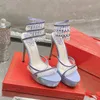 Sandali con tacco alto da donna di design di lusso Scarpe da festa di nozze con strass di serpente intarsiati con cristalli leggeri e rifiniti alti