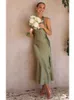 Vestidos casuales Foridol sin respaldo sexy halter satinado vestido de fiesta mujeres elegante con cuello en v sin mangas verde hendidura bowknot atar sundress 2024