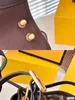 Designer Saddle Shoulder Retro Classic Crossbody Mini Bag Stylish Underarm Bag Handbag Justerbar axelrem