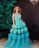 Partykleider Luxuriöses Ballkleid-Abendkleid mit V-Ausschnitt und abgestuften Rüschen in Grün und Blau, gemischte Farbe, Tüll-Robe für oder als Fotoshooting