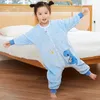 침낭 Michley Blue Dinosaur 플란넬 아기 아이가있는 침낭 겨울 잉글랜드 잠자기 귀여운 만화 수면 수면 수면 자마자와 발 소년 소녀 231202