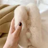 Schals Pelzige Weibliche Schal Winter Koreanische Faux Pelz Kreuz Ball Lätzchen Net Rot Warm Kragen Snood Enfant Frauen