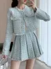 Robe de deux pièces automne hiver élégant tweed jupe à carreaux ensembles femmes doux chic gland laine vestes mini jupes costume coréen femme douce tenues 231202