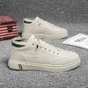 Klädskor män skateboardskor bekväm plattform casual skor män vulkaniserade skor sneakers studentskor zaoatillas hombre 231202