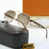 Mode Klassieke L414v Zonnebril Voor Mannen Metalen Vierkant Gouden Frame UV400 Heren Vintage Stijl Houding Zonnebril Bescherming Designer Brillen met Doos