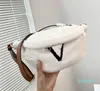 Mode kvinnor vinter teddy midja fanny pack väska designer bröstväskor louiseits crossbody lamb ull mjuk päls bumbag klassisk viutonits axel