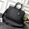 4A top quality handbags L500 Luxury Designer bags 72 fashion Briefcases leather shoulder bags crossbody can be used to carry a la243t