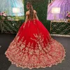 Robe De Quinceanera rouge brillante, en Tulle bouffant, avec des appliques dorées en dentelle, perles, épaules dénudées, douce 16 robes, 15 De