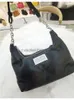 Margiela Luxuries Designers Bag Margiela Magilla uomini e donne MM6 MM6 SCUNA CROVE BASSA CROVE BASSO CHURCA CLOUN CLOUN 7XP4