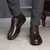 Scarpe eleganti fatte a mano da uomo in vera pelle casual per piattaforma piatta da passeggio per calzature da esterno mocassini scarpe da ginnastica traspiranti 231204