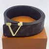 Bältesmän deser bälte läder mode kvinnans tillbehör lyxbrev midjeband stort guld spänne hög kvalitet casual business strap s888