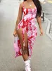 Sukienki swobodne Habbris Czerwony druk Cami Long Dress Night Club strój dla kobiet 2023 Summer Pink Bodycon plisowane plecy Split Maxi