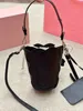 Nowa luksusowa torba designerska torby Mini Bucket Women Crossbody Bag Fashion Torebka Projektant Torby na ramię Mała torebka TOTE