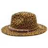 Berets Classics Mode Unisex Wide Brim Leopard Gedruckt Tie Dye Herbst Und Winter Fedora Hut Bunte Gürtel Casual Outdoor Sonnenschirm kappe