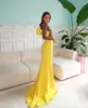 Jupes élégantes jaune vif Spandex longue jupe de soirée sur mesure femme vêtements jamais jolie longueur de plancher bal avec train