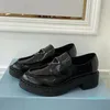 Designer dames vintage lederen schoenen lakstijl dikke dikke hak slip-on schoenen outdoor kleine leren schoenen 35-42