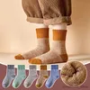 Kindersocken 5 Paare/Los 1 bis 8 Jahre Kinder Wintersocken verdicken Plus Samt warme Socken für Kinder Jungen und Mädchen Baby Herbst Frotteesocken R231204