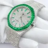 Iced Out Watch Montre en acier inoxydable avec diamants et baguette verte en moissanite