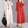 Vêtements ethniques 2023 Robe en lin de coton chinois Automne Hiver Lâche Brodé Style national à manches longues Couleur unie Qipao