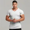 Herrdräkter A2009 MANNEN V-HALS KORTE MOUW T-shirt Fitness Slim Fit Sport Strips Man Effen Mode Tees Tops Zomer Gebreide Gym