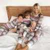 Одинаковые комплекты для семьи, рождественские пижамы 2023, повседневный пижамный комплект для мамы, дочки, папы и сына, летняя одежда, образ в виде рождественского подарка 231204