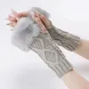 Fingerless Handskar Autumn Winter Women Plush Faux päls stickning ull Keep Warm Short Mitten Girl Half Finger Touch Screen 231204