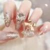 Fałszywe paznokcie świąteczne małe dzwonek gwóźdź łuk Karot Snowflake Diamond Fake Noszenie zestawów manicure w wersji średniej długości