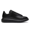 alexandra mcqueen mc queen alexander mcqueens espadrilles Sneakers Designer Shoes Woman White Black Leather Velvet 【code ：L】Trainers mens womens lace up Luxury shoe