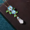 Anhänger-Halsketten National Fashion Design vergoldete Emaille bemalte Blumenbüschel Magnolien-Imitation Hetian-Jade Court Vintage-Halskette