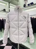 Men's Down Parkas Designer P Family's Nouvelle lettre d'hiver imprimée motif diamant pain doudoune PRA unisexe oie blanche C9TL