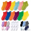 Chaussettes pour enfants 6 paires/lot 0 à 6 ans chaussettes de bateau antidérapantes en coton pour enfants pour garçons filles chaussettes basses pour enfants avec poignées en caoutchouc quatre saisons R231204