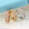 Designer Bague en diamant Bagues en argent de femmes homme forme bijoux de mode bijoux polyvalents cadeau de mariage amoureux anniversaire joli cadeau241h