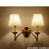 Wandlampen Eenvoudig bedlampje LED Amerikaanse woonkamer Retro Europese Chinese slaapkamer Stof Kunst Gang