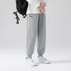 Vårens höstkoreanska dragkammare rak herr Sweatpants Gymbyxor Herr JOGGERS Kör sport Casual Hip-Hop Stretch Pants Fit Outdoor Streetwear Men byxor 8xl