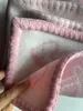 Födelsedagspresent baby barn barn h barn filt designer rosa blå filtar och kudde 100140 cm övre vaktel bokstäver filtar pojke flicka 90%ull hem soffa filt
