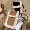 Borse da sera Design del marchio da donna Autunno e inverno Mini borsa per telefono in pelo di agnello Portafoglio con fibbia magnetica in peluche Borsa a tracolla versatile alla moda