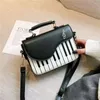 Вечерние сумки Kawaii Piano, черно-белый узор, дизайн на плечо для женщин, сумки 2023, модная музыкальная нота, сумка через плечо