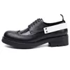 أحذية بريطانية Brogue Brogue Broga Brogue Mens أصلية ، فستان جلدي أحذية أزياء رقعة سميكة أسفل أحذية البقر الديربي الرسمية