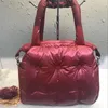 Sacos da noite Bolsa de luxo Mulheres Espaço Pad Algodão Pena Down Bag 2023 Outono Inverno Ombro Tote Lady Bucket Crossbody Messenger Pack