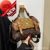 La tienda tiene un 80% de descuento en la bolsa de moda completa para mujeres 2023 Summer New One Shoulder Messenger Versión coreana axila P333A