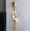 Lampada da parete moderna e di lusso da comodino, decorazioni per la casa, luci a LED per soggiorno, hotel, design semplice, applique da parete in cristallo di rame