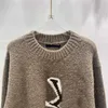 Свитера женские дизайнерские свитера джемперы с длинными рукавами свободные толстовки модные однотонные пуловеры с вышитыми буквами осенние женские свитера одежда