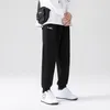 Vårens höstkoreanska dragkammare rak herr Sweatpants Gymbyxor Herr JOGGERS Kör sport Casual Hip-Hop Stretch Pants Fit Outdoor Streetwear Men byxor 8xl