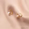 Orecchini a clip a croce cava per donna Polsino per orecchio a sfera con perla imitazione senza piercing Piccoli orecchini a clip color oro su orecchini R231204