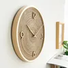 Relógios de parede Bateria Operado Relógio Moderno Design Luxo Quarto Madeira Rodada Moda Criativa Horloge Decoração Minimalista