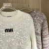 Mulheres Malhas Tees Designer Marca Muimui Nova Indústria Pesada Água Diamante Pérola Lantejoula Suéter Curto Pequeno Estilo Perfumado Tubo Reto Versátil Pescoço Redondo LJ72